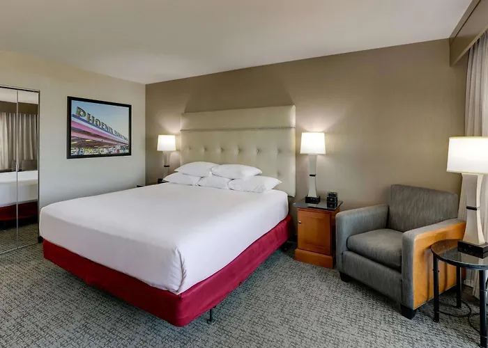Drury & Airport Hotel 4*
