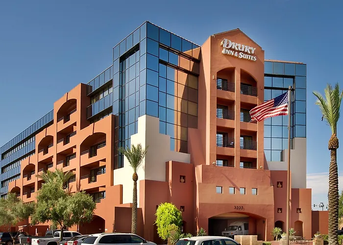 Hotel Drury & Airport 4*