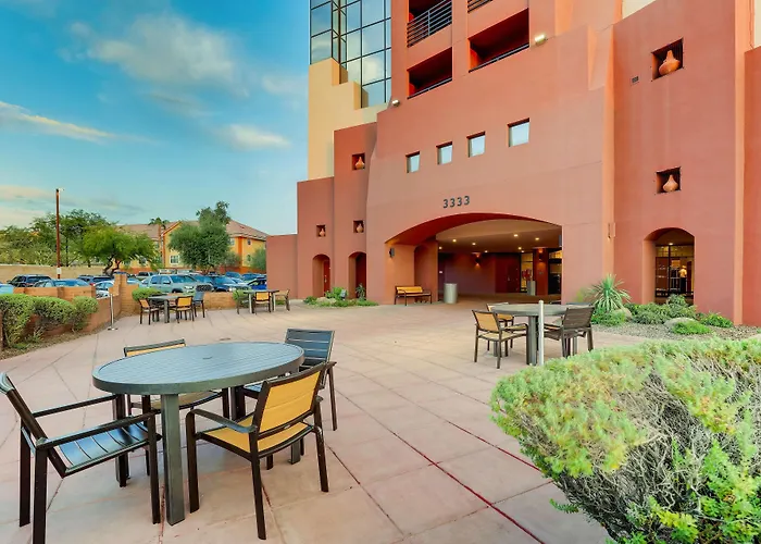 Drury & Airport Hotel
