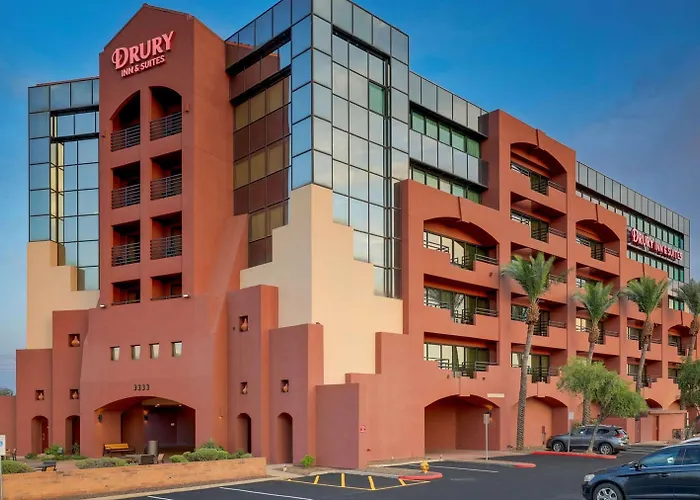 Hotel Drury & Airport 4*