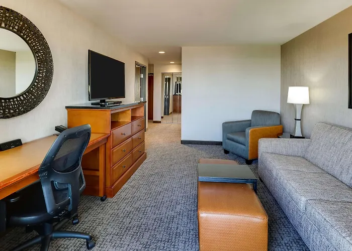 Drury & Airport Hotel Phoenix