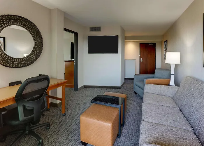 Drury & Airport Hotel Phoenix